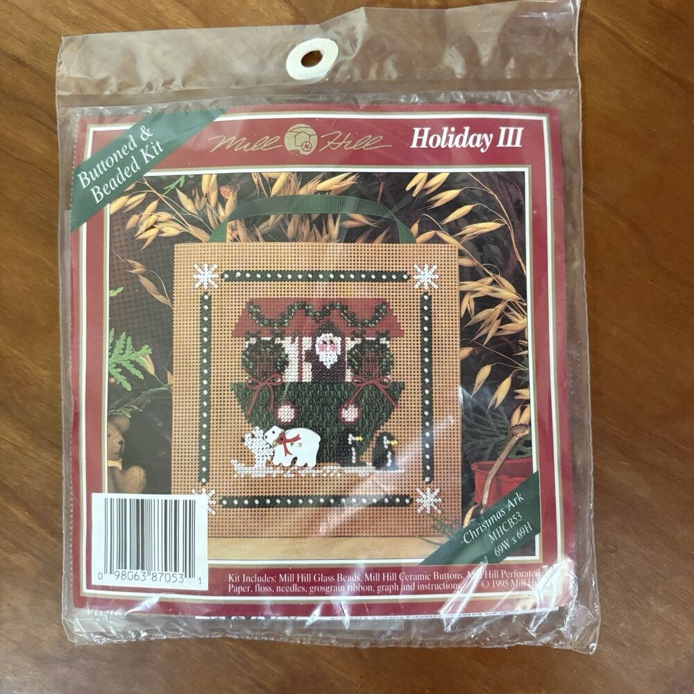 Mill Hill Holiday III Buttoned & Beaded Kit "Christmas Ark" (MHCB53) 1995 NOS